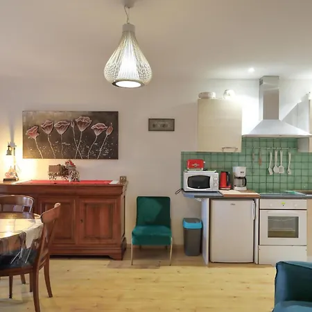 1 Bedroom Awesome In Daire