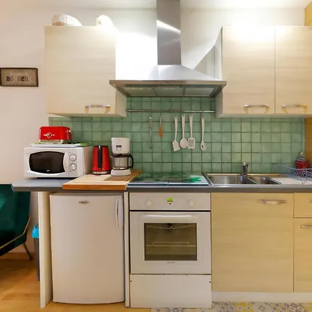 1-pokojowe, Wspaniałe Mieszkanie W Apartament